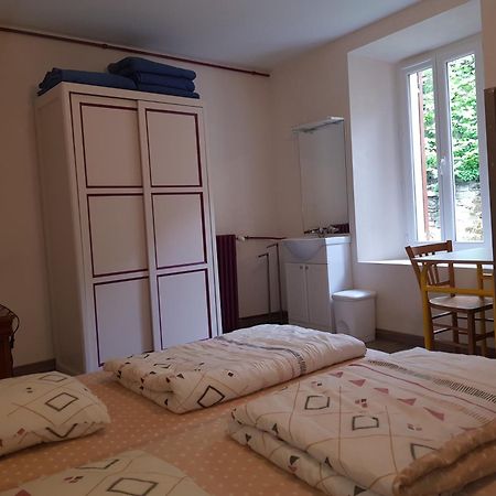 Maison Familiale Des Gueyniers Jausiers Εξωτερικό φωτογραφία